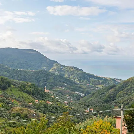 Simplistic Holiday In With Garden Feriehus Moneglia
